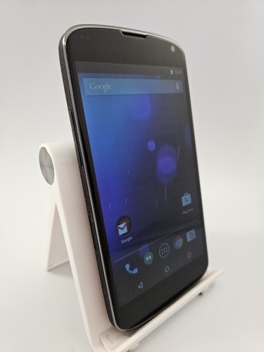 Smartphone android nexus 4 - lg,